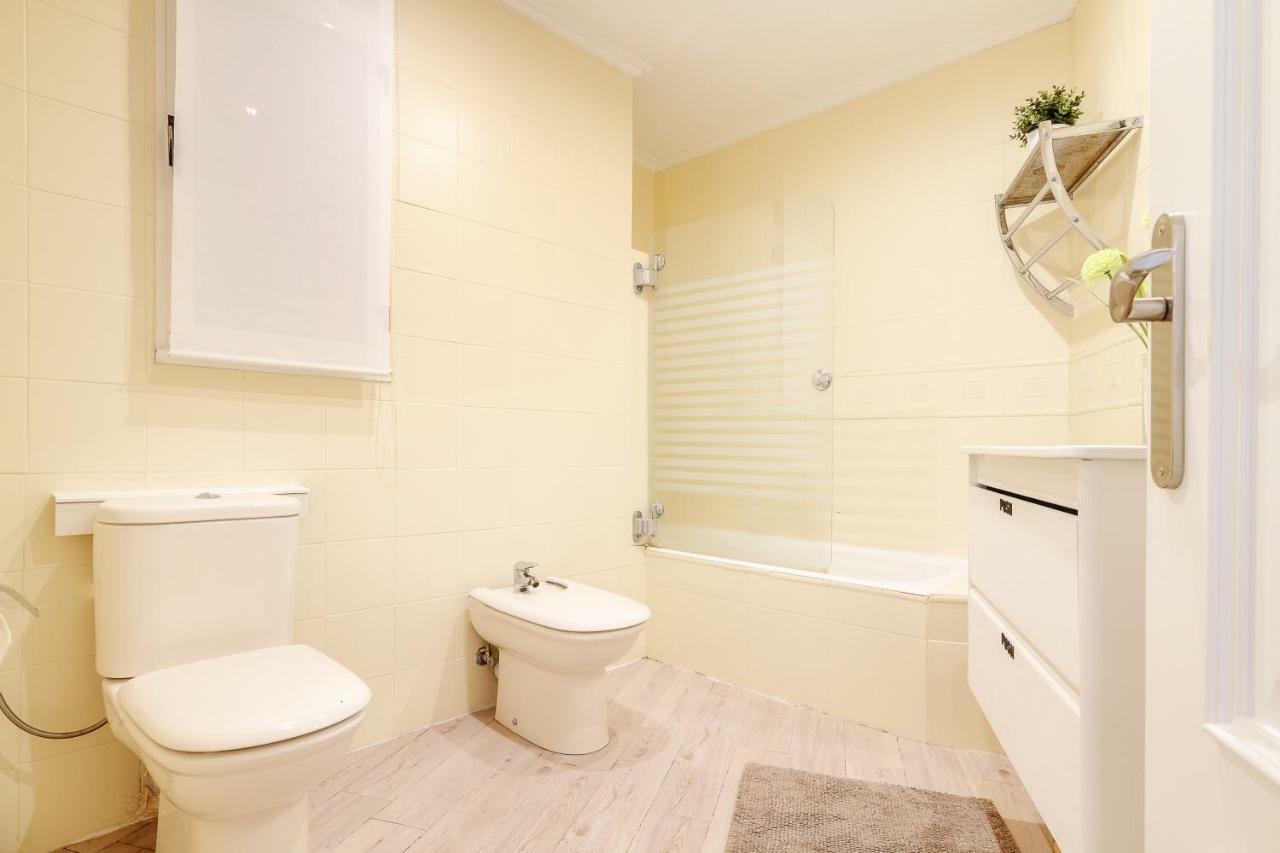 San Mames View Apartment Bilbao Ngoại thất bức ảnh